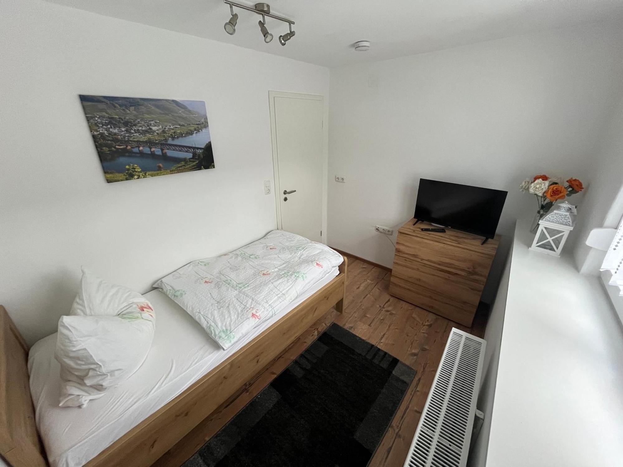 Ferienwohnungen Und Appartements - Haus Budinger Alf Extérieur photo